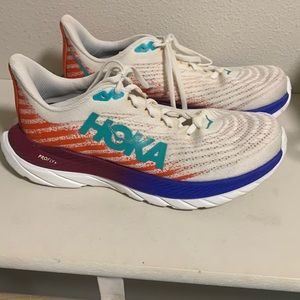Hoka Mach 5